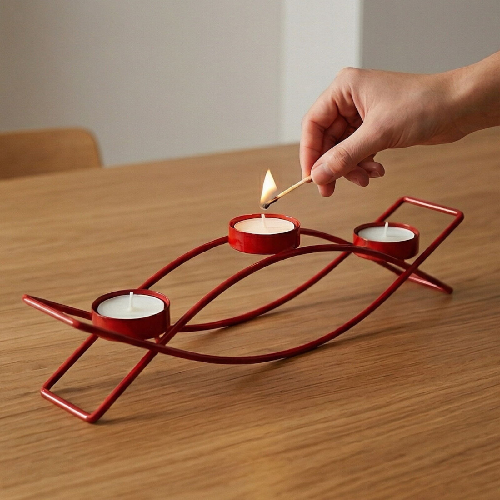 Modern Metal Candle Holder with 3 Arms